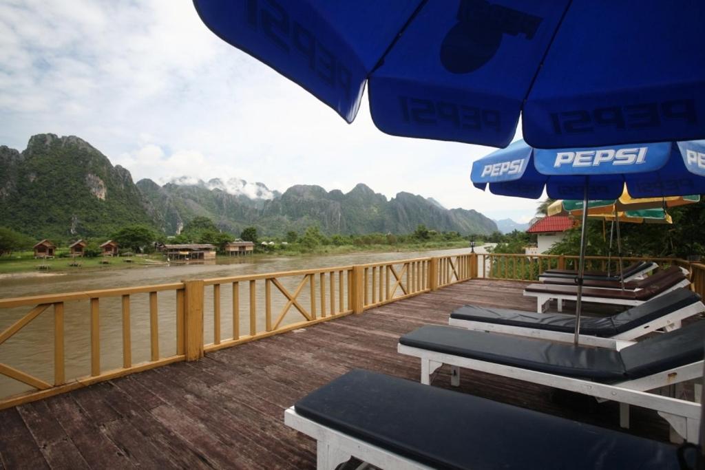 โรงแรมวันสนา วังเวียง ภายนอก รูปภาพ
