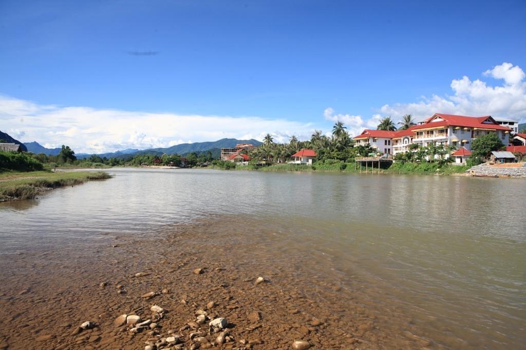 โรงแรมวันสนา วังเวียง ภายนอก รูปภาพ